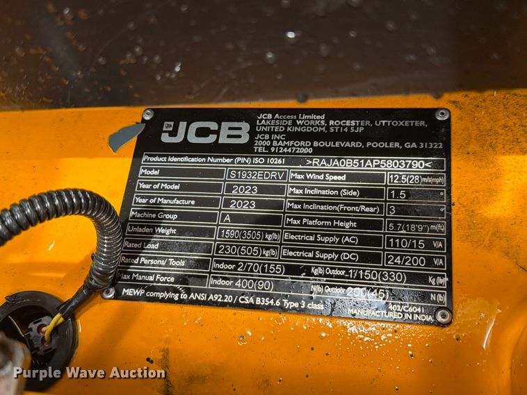 image for item FM7534 2023 JCB S1932EDRV scissor lift