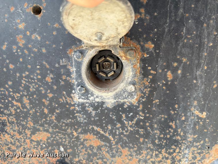 image for item FM7537 2001 Freightliner FL70 dump truck