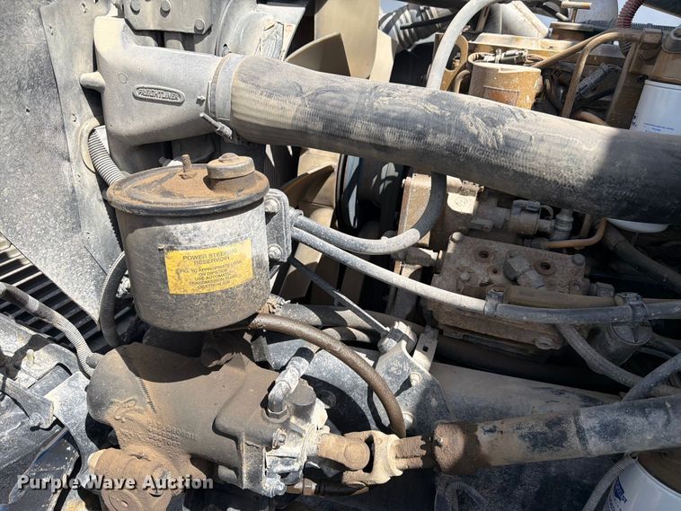 image for item FM7537 2001 Freightliner FL70 dump truck