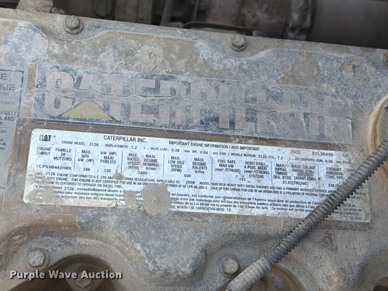 image for item FM7537 2001 Freightliner FL70 dump truck