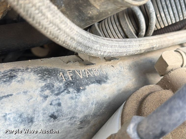 image for item FM7537 2001 Freightliner FL70 dump truck