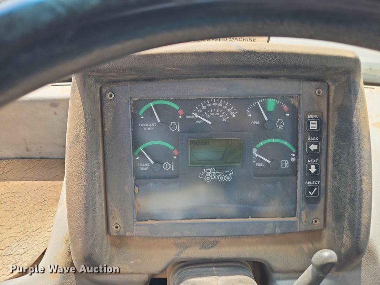 image for item FN5692 2007 John Deere 300D articulated haul truck