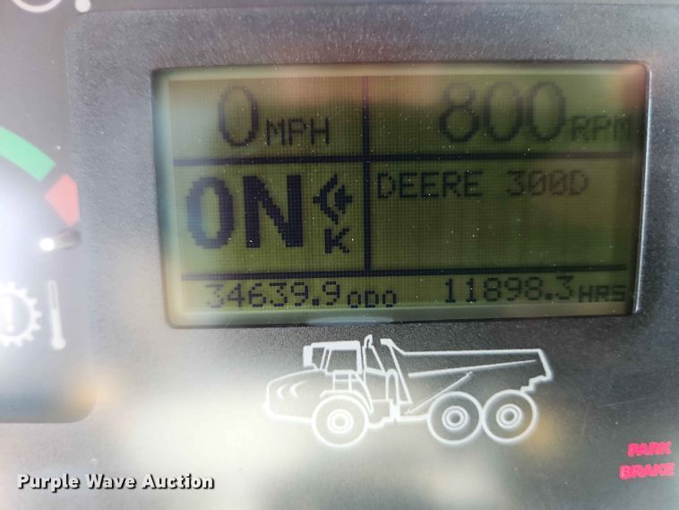 image for item FN5692 2007 John Deere 300D articulated haul truck