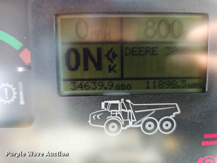 image for item FN5692 2007 John Deere 300D articulated haul truck