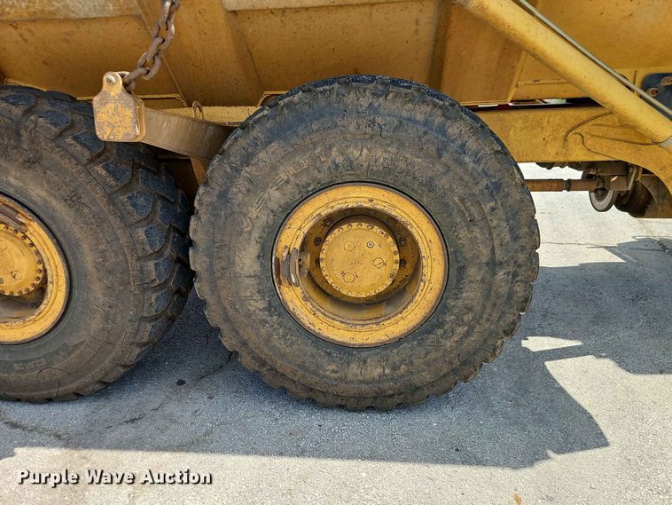 image for item FN5692 2007 John Deere 300D articulated haul truck