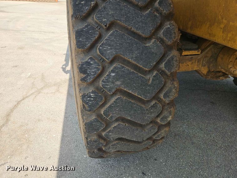 image for item FN5692 2007 John Deere 300D articulated haul truck