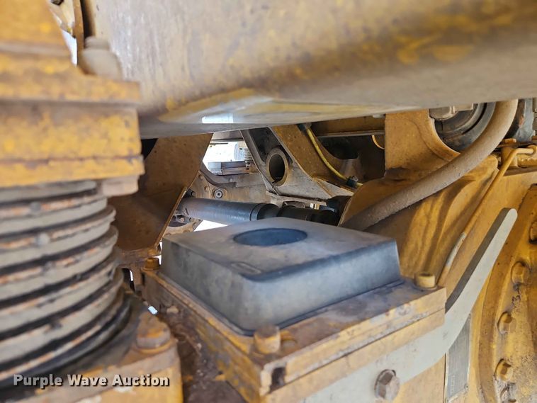 image for item FN5693 2015 John Deere 300D Series II articulated haul truck
