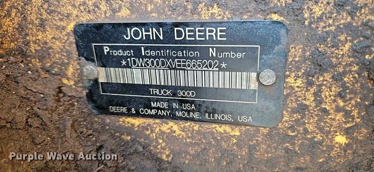 image for item FN5693 2015 John Deere 300D Series II articulated haul truck
