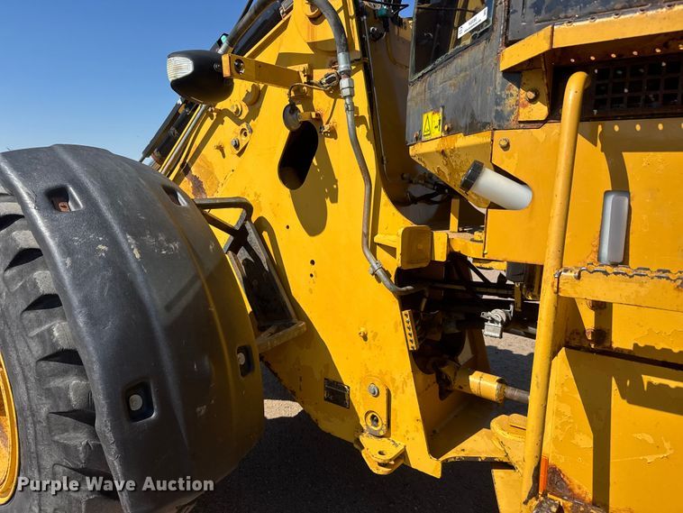 image for item NA9366 2005 Caterpillar 930G Wheel loader
