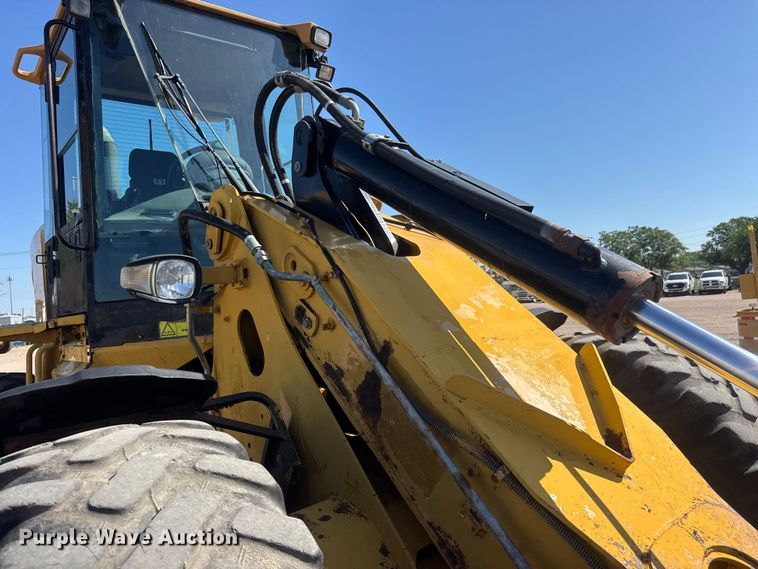 image for item NA9366 2005 Caterpillar 930G Wheel loader