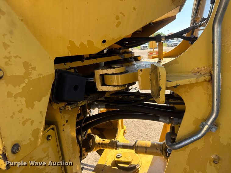 image for item NA9366 2005 Caterpillar 930G Wheel loader