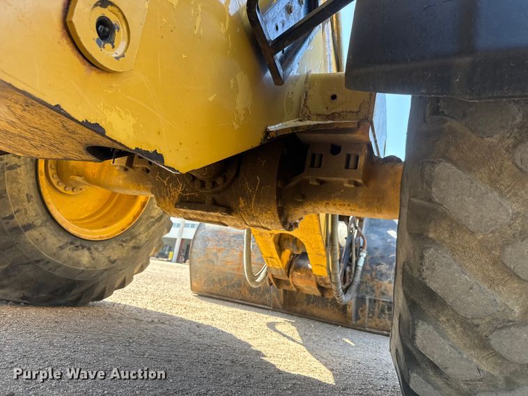 image for item NA9366 2005 Caterpillar 930G Wheel loader