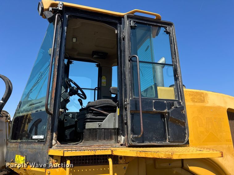 image for item NA9366 2005 Caterpillar 930G Wheel loader