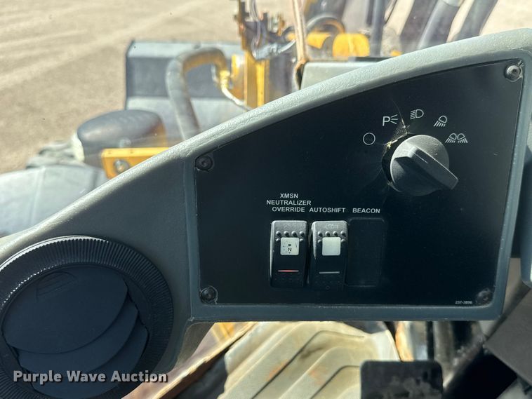 image for item NA9366 2005 Caterpillar 930G Wheel loader