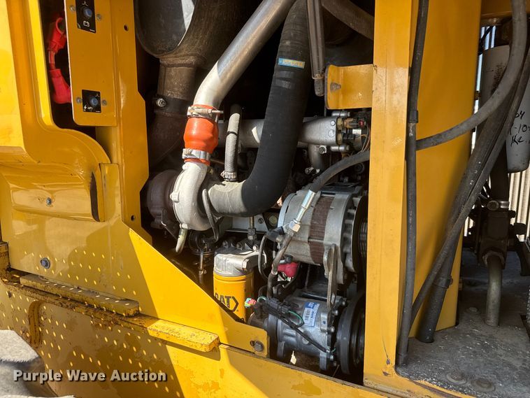 image for item NA9366 2005 Caterpillar 930G Wheel loader