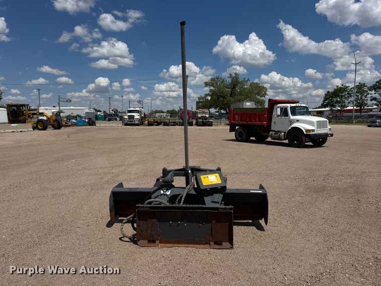 image for item NA9369 Bobcat skid steer box blade