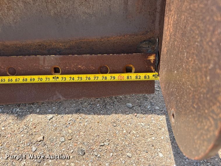 image for item NA9369 Bobcat skid steer box blade