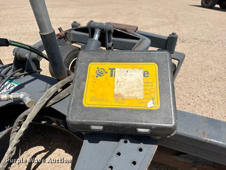 image for item NA9369 Bobcat skid steer box blade