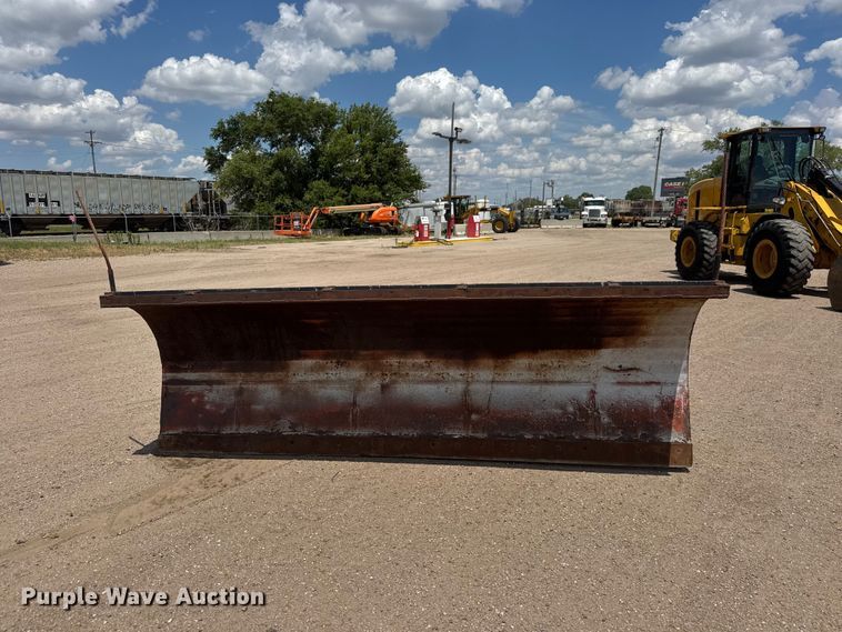 image for item NA9371 Wheel loader snow plow