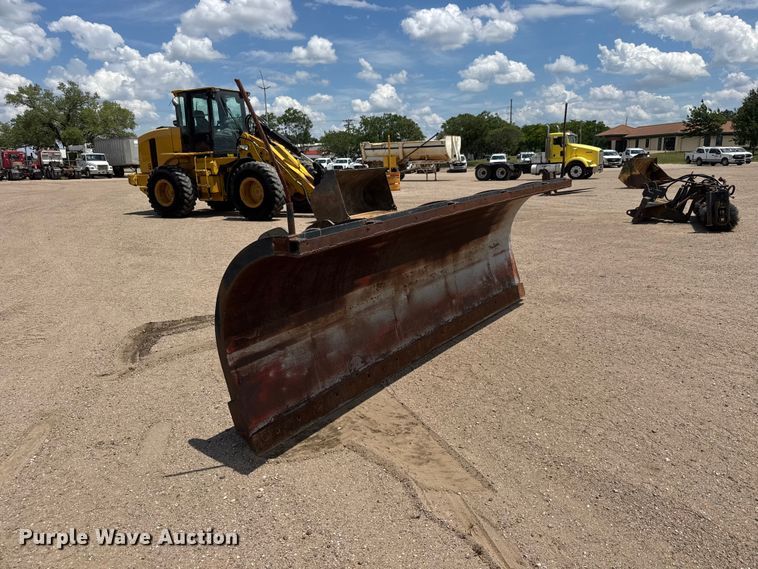 image for item NA9371 Wheel loader snow plow