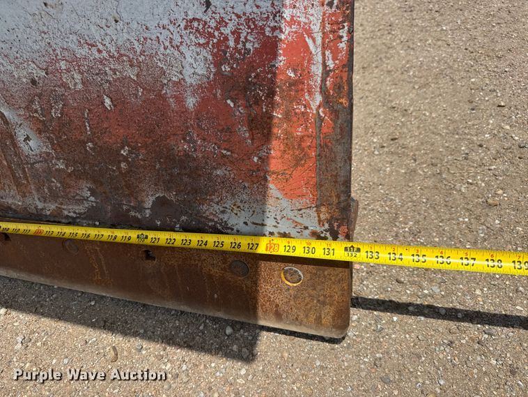 image for item NA9371 Wheel loader snow plow