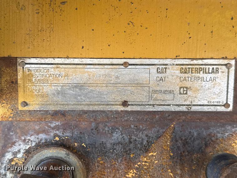 image for item NA9375 2000 Caterpillar D7R dozer