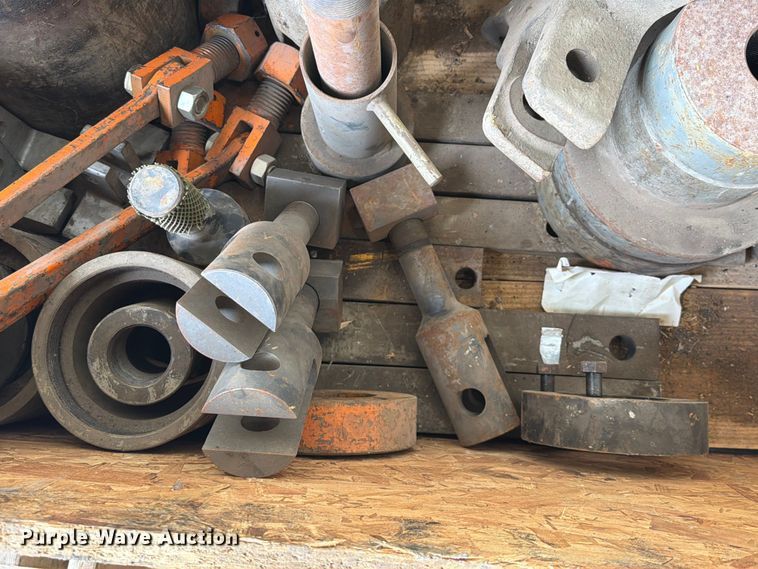 image for item NA9391 Dozer attachments 