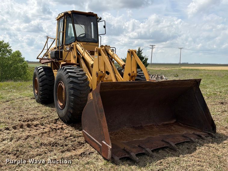 image for item NA9395 1988 Fiat-Allis R15B wheel loader