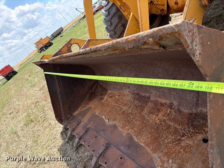 image for item NA9395 1988 Fiat-Allis R15B wheel loader