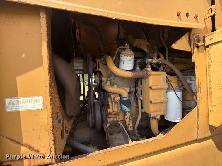 image for item NA9395 1988 Fiat-Allis R15B wheel loader