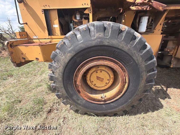 image for item NA9395 1988 Fiat-Allis R15B wheel loader
