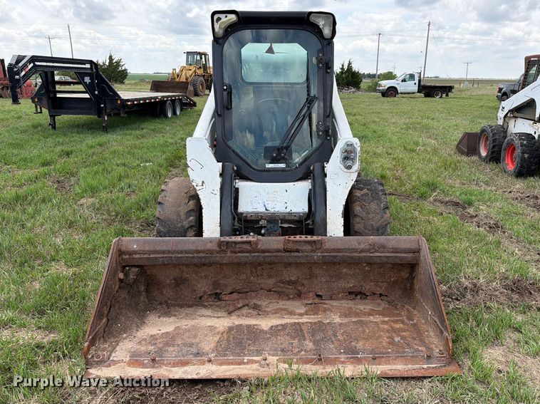 image for item NA9396 2017 Bobcat S740 skid steer loader