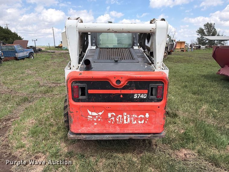 image for item NA9396 2017 Bobcat S740 skid steer loader