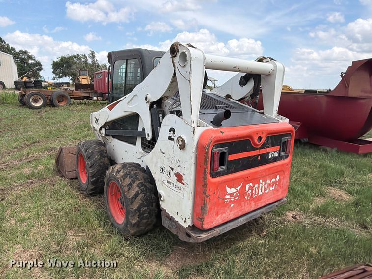 image for item NA9396 2017 Bobcat S740 skid steer loader