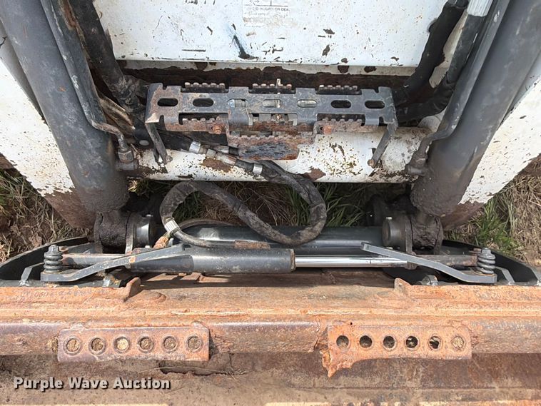 image for item NA9396 2017 Bobcat S740 skid steer loader