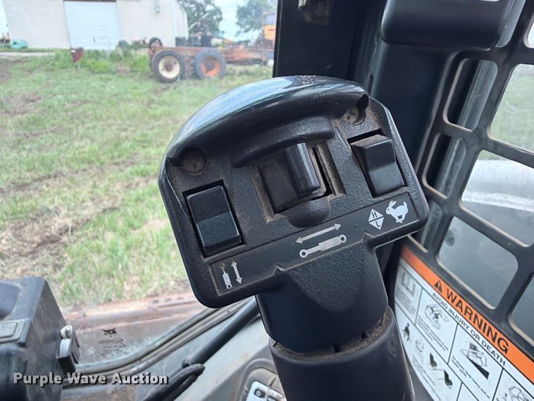 image for item NA9396 2017 Bobcat S740 skid steer loader