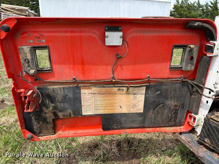 image for item NA9396 2017 Bobcat S740 skid steer loader