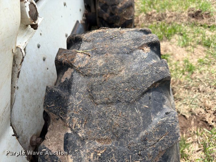 image for item NA9396 2017 Bobcat S740 skid steer loader