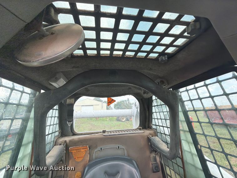 image for item NA9397 2007 Bobcat S250 skid steer loader