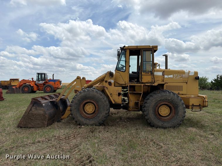 image for item NA9398 1989 Fiat-Allis FR15B wheel loader
