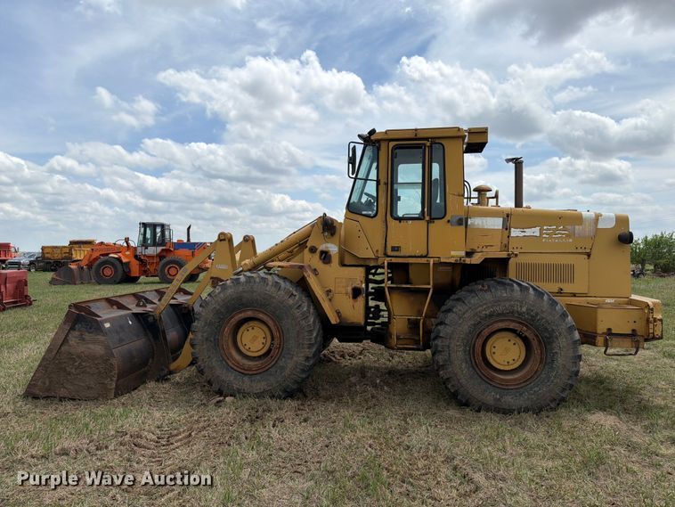 image for item NA9398 1989 Fiat-Allis FR15B wheel loader