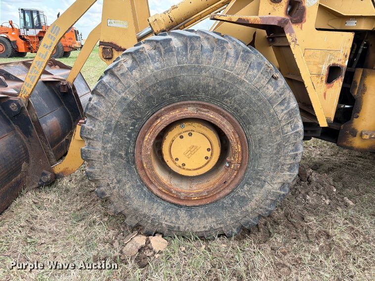 image for item NA9398 1989 Fiat-Allis FR15B wheel loader