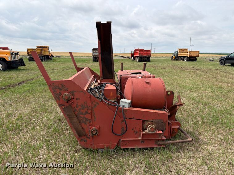 image for item NA9401 Root Spring Scraper Co. RB8D-73 wheel loader snow blower