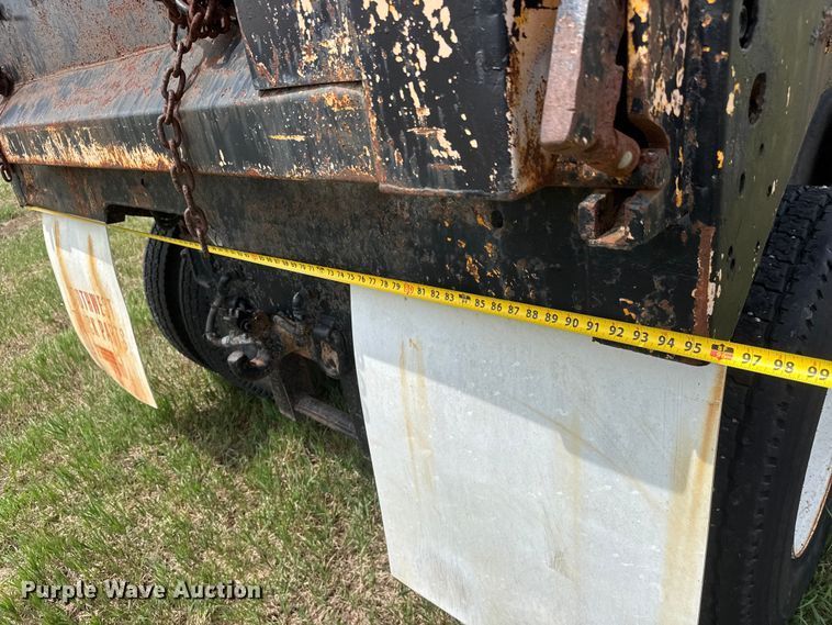 image for item NA9404 2002 International 2554 dump truck