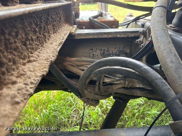image for item NA9404 2002 International 2554 dump truck