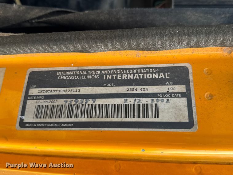 image for item NA9404 2002 International 2554 dump truck