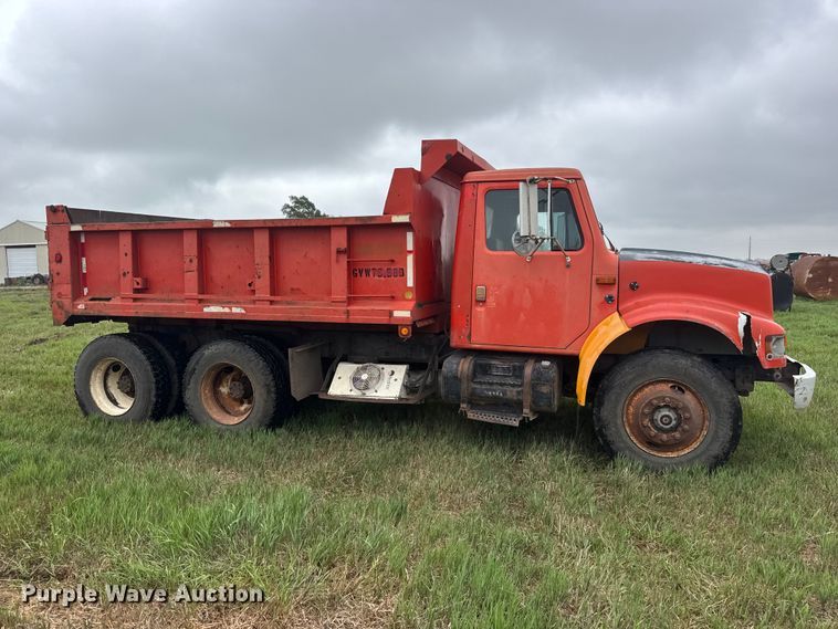 image for item NA9405 1993 International 4900 dump truck
