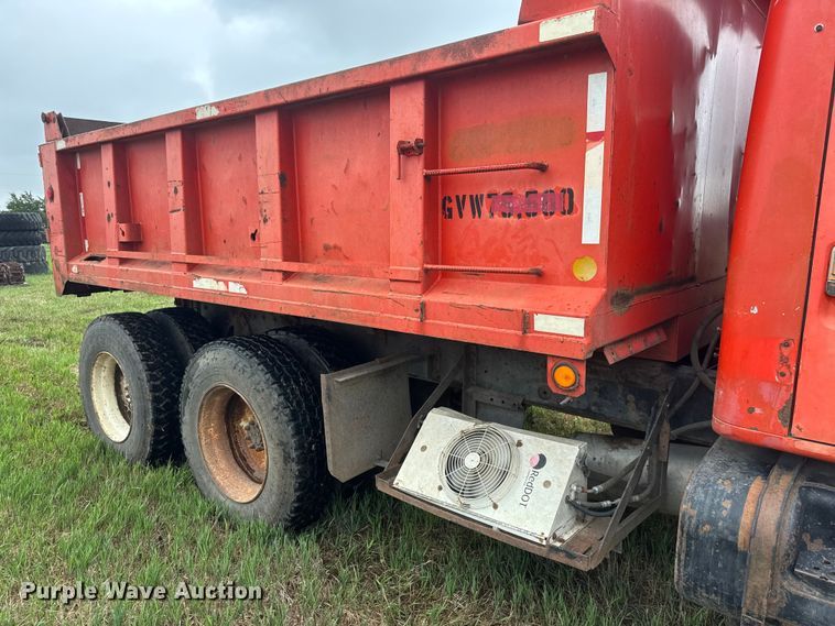 image for item NA9405 1993 International 4900 dump truck