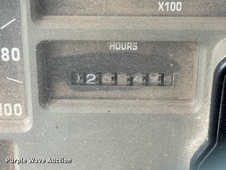 image for item NA9405 1993 International 4900 dump truck