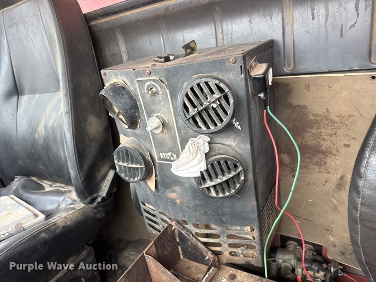 image for item NA9405 1993 International 4900 dump truck